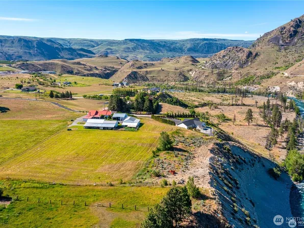 24 Miller Road, Chelan, WA 98816