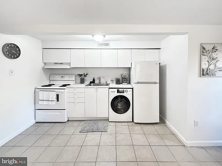 1523 Pennsylvania Ave SE #2 — Photo 8