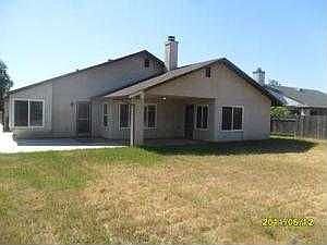 3rd image of 18584 N Milford Dr