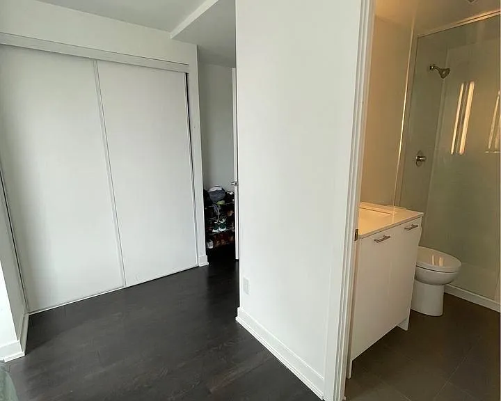 180 Veterans Dr #209 — Photo 24