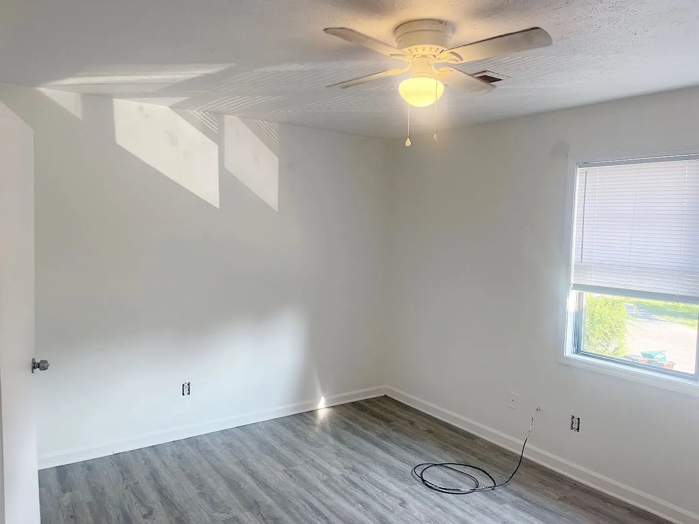 204 Michelle Ave — Photo 3