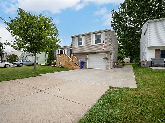 3rd image of 4252 Glenwillow Dr