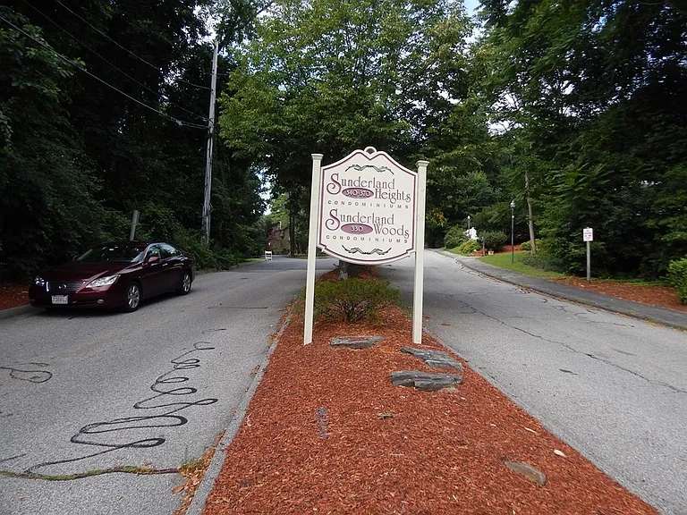 340 Sunderland Rd #36G — Photo 19