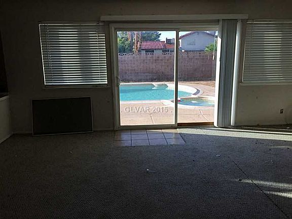4th image of 5406 Hibbetts Dr