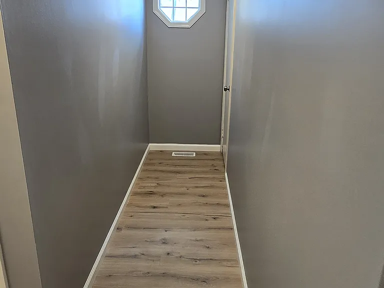 6 Colonial Ct #6 — Photo 29