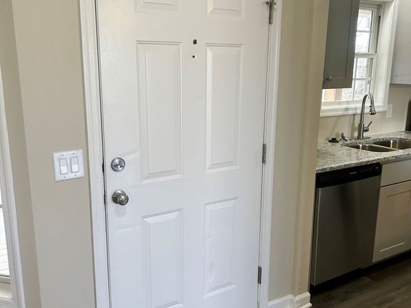 1127-1131 Robin Hood Ct #101-306