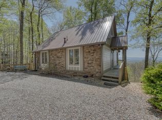 1142 Walnut Rdg, Ellijay, GA 30536