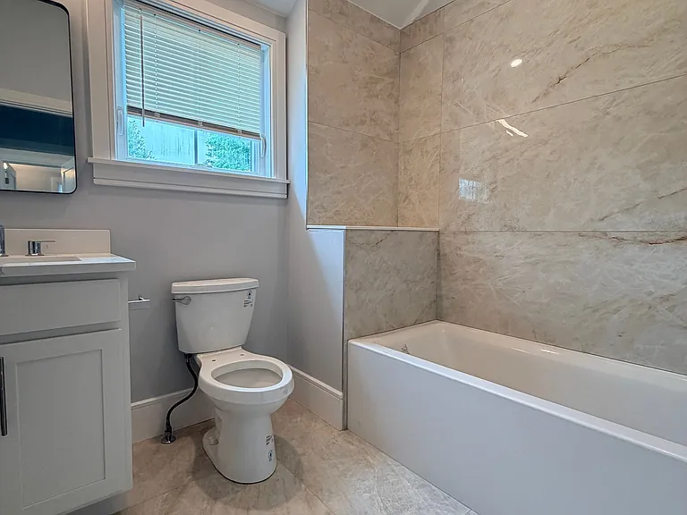 9-11 Holton St #11-3 — Photo 8
