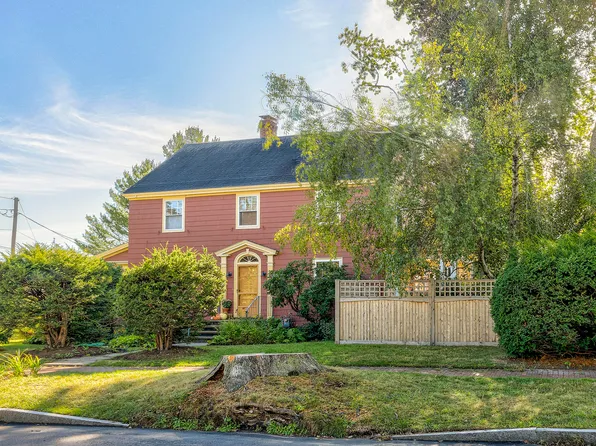 4 Woodmont Street, Portland, ME 04102
