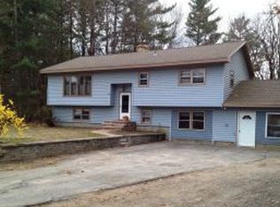 8 Lamson Dr, Merrimack, NH 03054