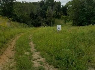 1355 Spring Valley Pl NE, Swisher, IA 52338