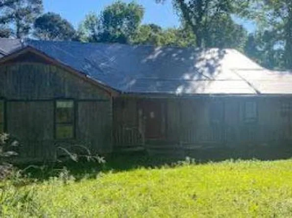 566 Davis Spur Rd, Hope Hull, AL 36043