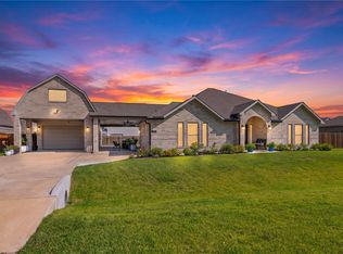 2110 Wikiup St, Dickinson, TX 77539