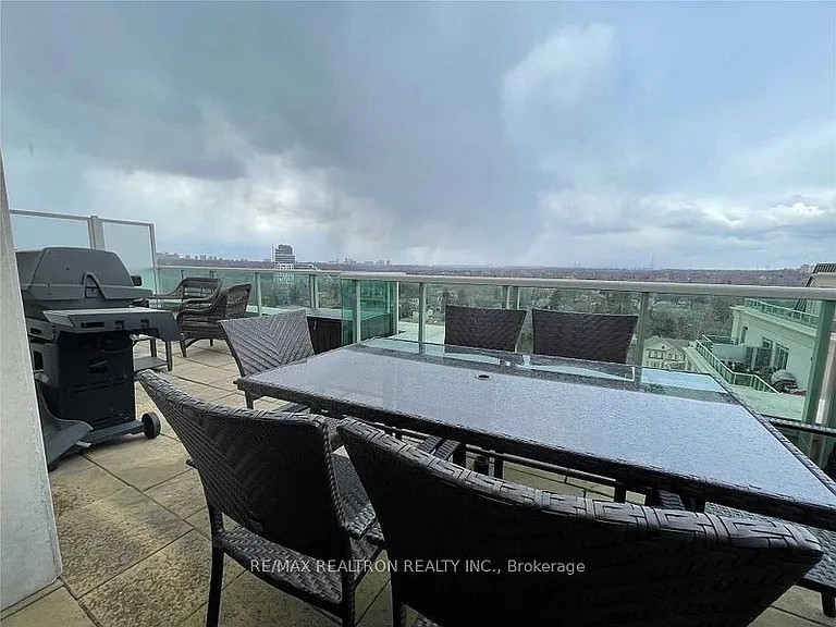 10 Bloorview Pl #1512 — Photo 3