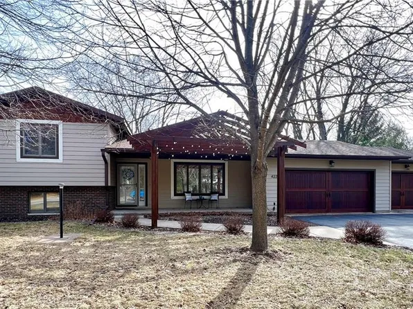 4223 Cottonwood Drive, Eau Claire, WI 54701