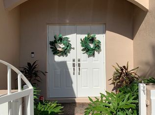 579 NW 130th Way, Pembroke Pines, FL 33028