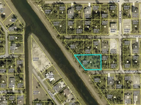 3006 22nd St W, Lehigh Acres, FL 33971