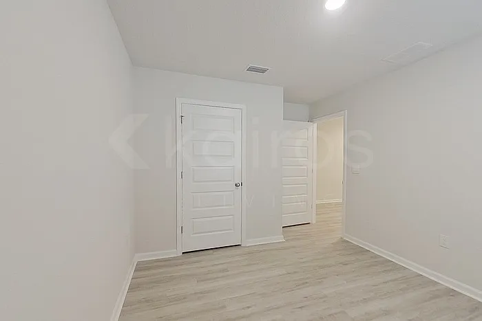 261 Monarch Ln — Photo 12