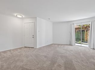 3770 Lovers Wood Ln APT 1006, Houston, TX 77014