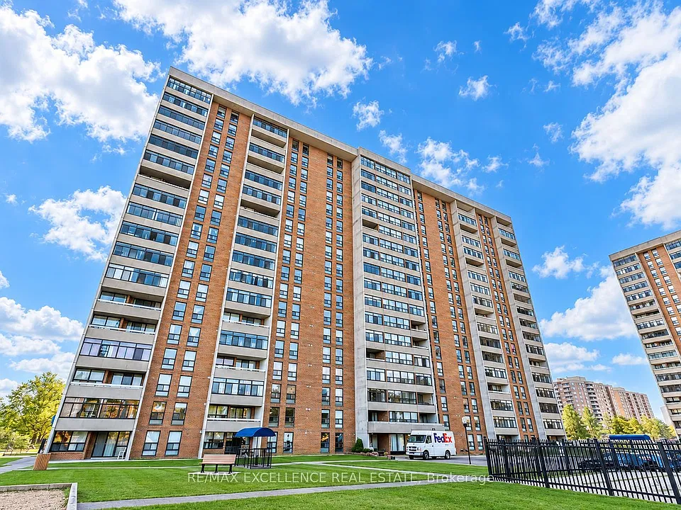 25 Kensington Rd #505
