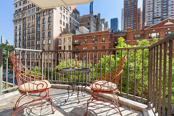 Sold by Brown Harris Stevens | media 4