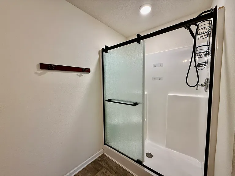 6420 Churchill Cir — Photo 24