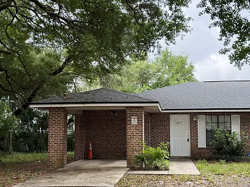 1707 Ridgewood Ln #A Photo 1