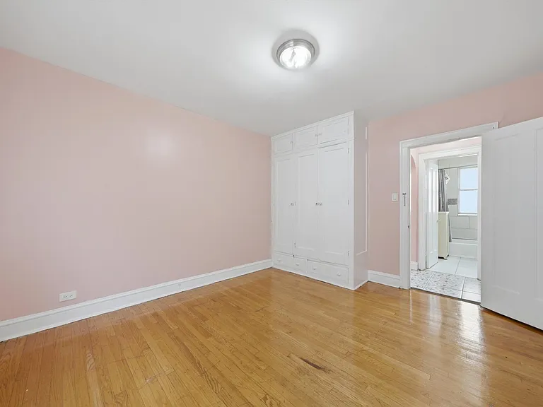 6316 N Artesian Ave #102 — Photo 16