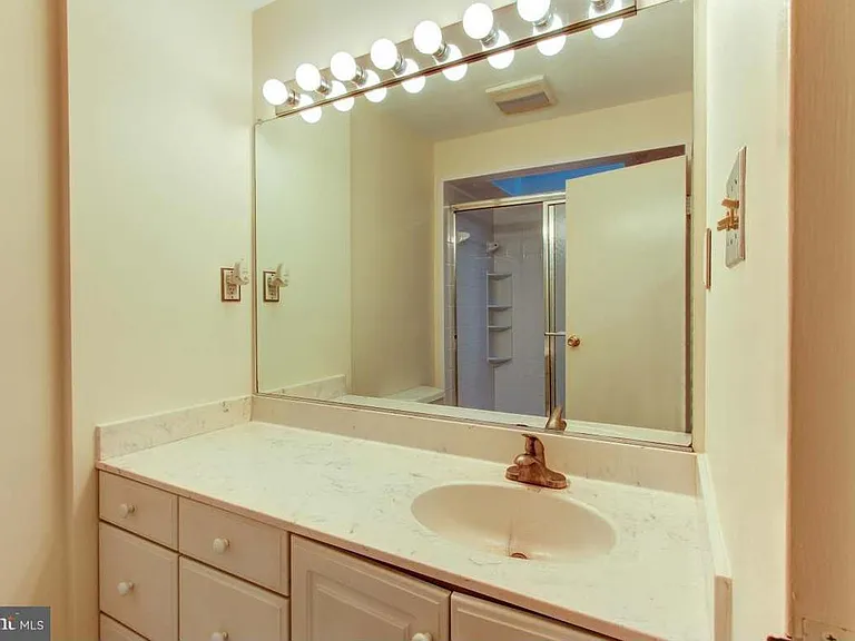 3603 Lakota Rd — Photo 9