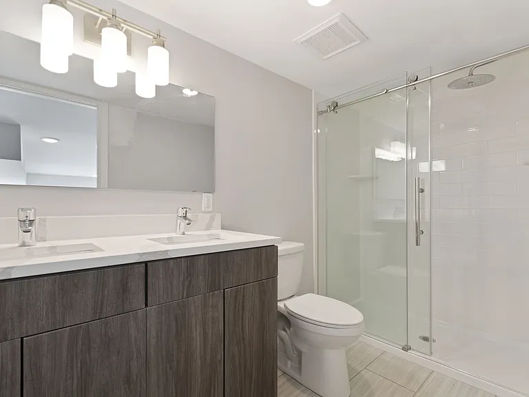 4649 Umbria St #101 — Photo 15