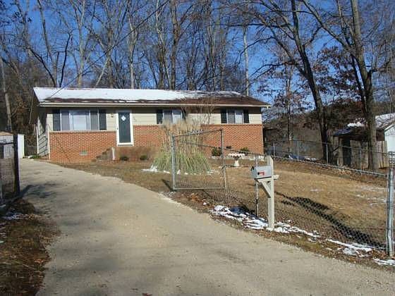 1st image of 205 Maryland St
