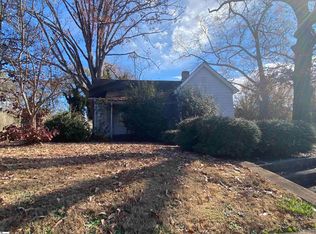 409 Easley Bridge Rd, Greenville, SC 29611
