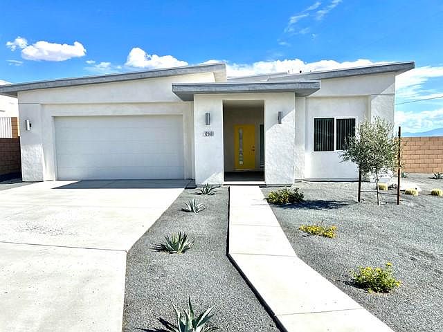 1st image of 12310 Avenida Alta Loma