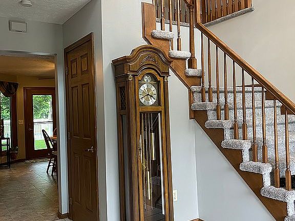 5th image of 19799 Wildwood Ln