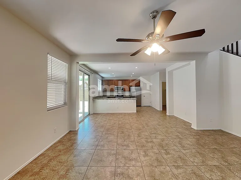 2865 S Hansen Dr — Photo 7