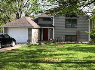 5602 Elderberry Ct, Columbia, MO 65202