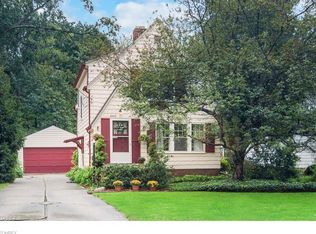 24419 E Oakland Rd, Bay Village, OH