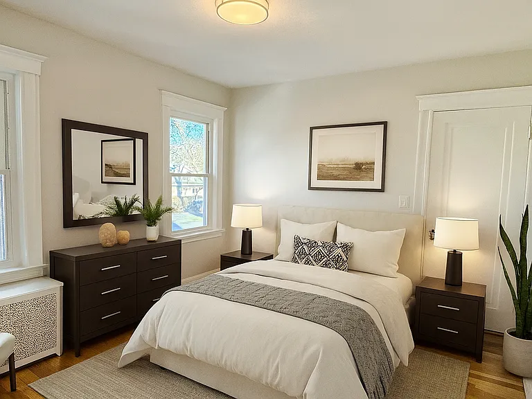 35 Lindale Ave #2 — Photo 1