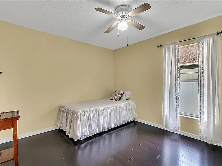 4215 Red Bird Ave #1 — Photo 16