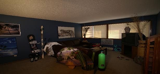 2nd image of 3320 Longfellow Ave APT 103