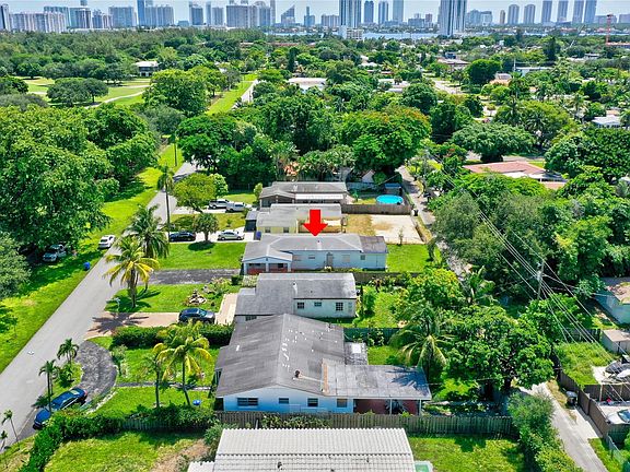 5th image of 2066 NE 174th Street