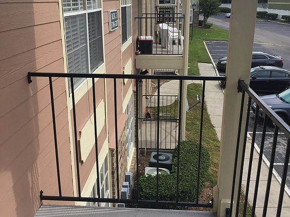 4th image of 2550 N Alafaya Trl APT 5202