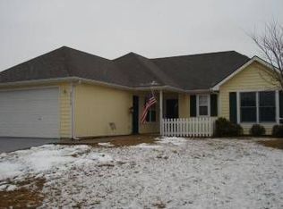 2712 Lankford Dr, Lawrence, KS 66046