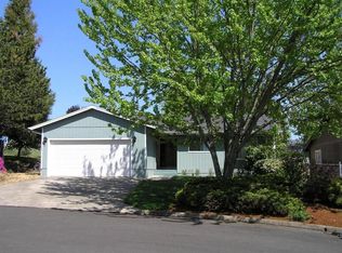 142 Maywood Ct, Roseburg, OR 97471