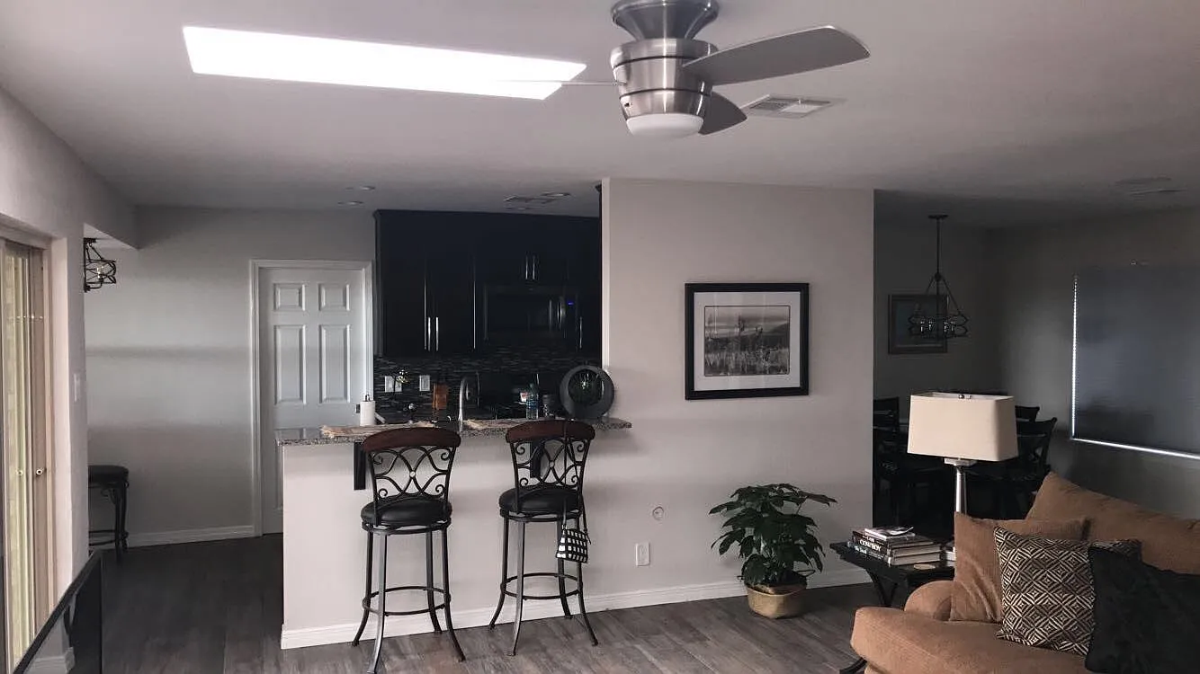 4 bed, 1969 sqft, $2,200 — Photo 3