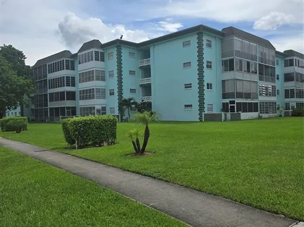 4401 NW 41st Street #109, Lauderdale Lakes, FL 33319