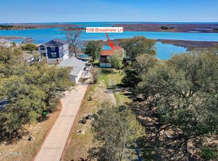 108 Broadview Ln, Hampstead, NC 28443