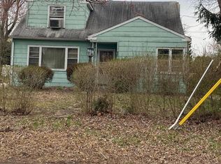 220 Myrtle Ave, Turnersville, NJ 08012