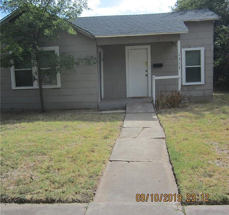 1st image of 1317 Palm St #A