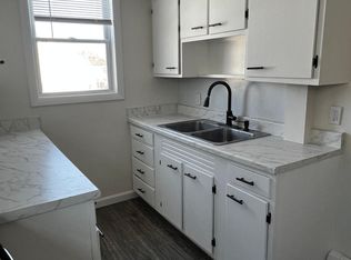 22 Pullen Ave #22, Pawtucket, RI 02861